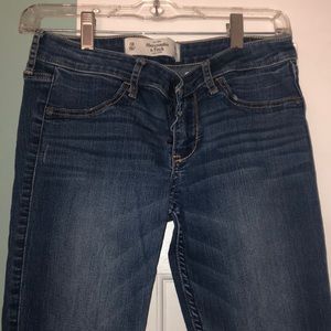 Abercrombie medium wash jeans size 0